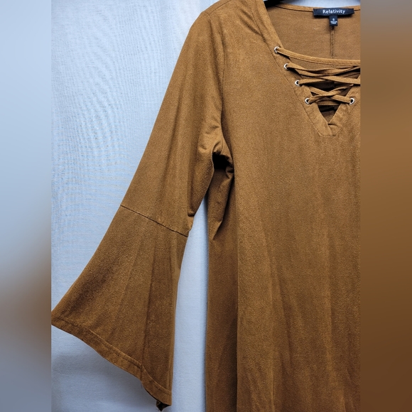 Relativity Size Small Brown Suede Long Sleeve with Flared Sleeves - Picture 4 of 6